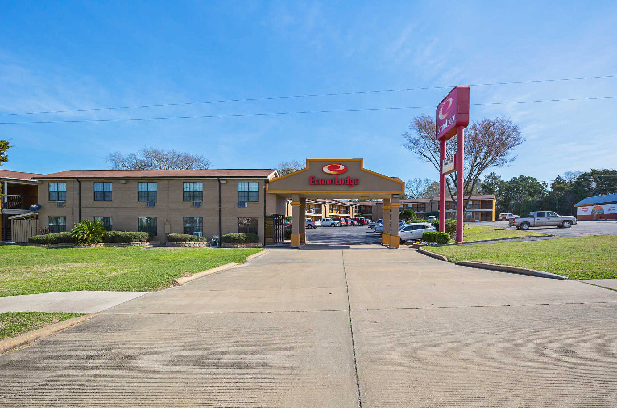 Econo Lodge Huntsville- University Area Extérieur photo