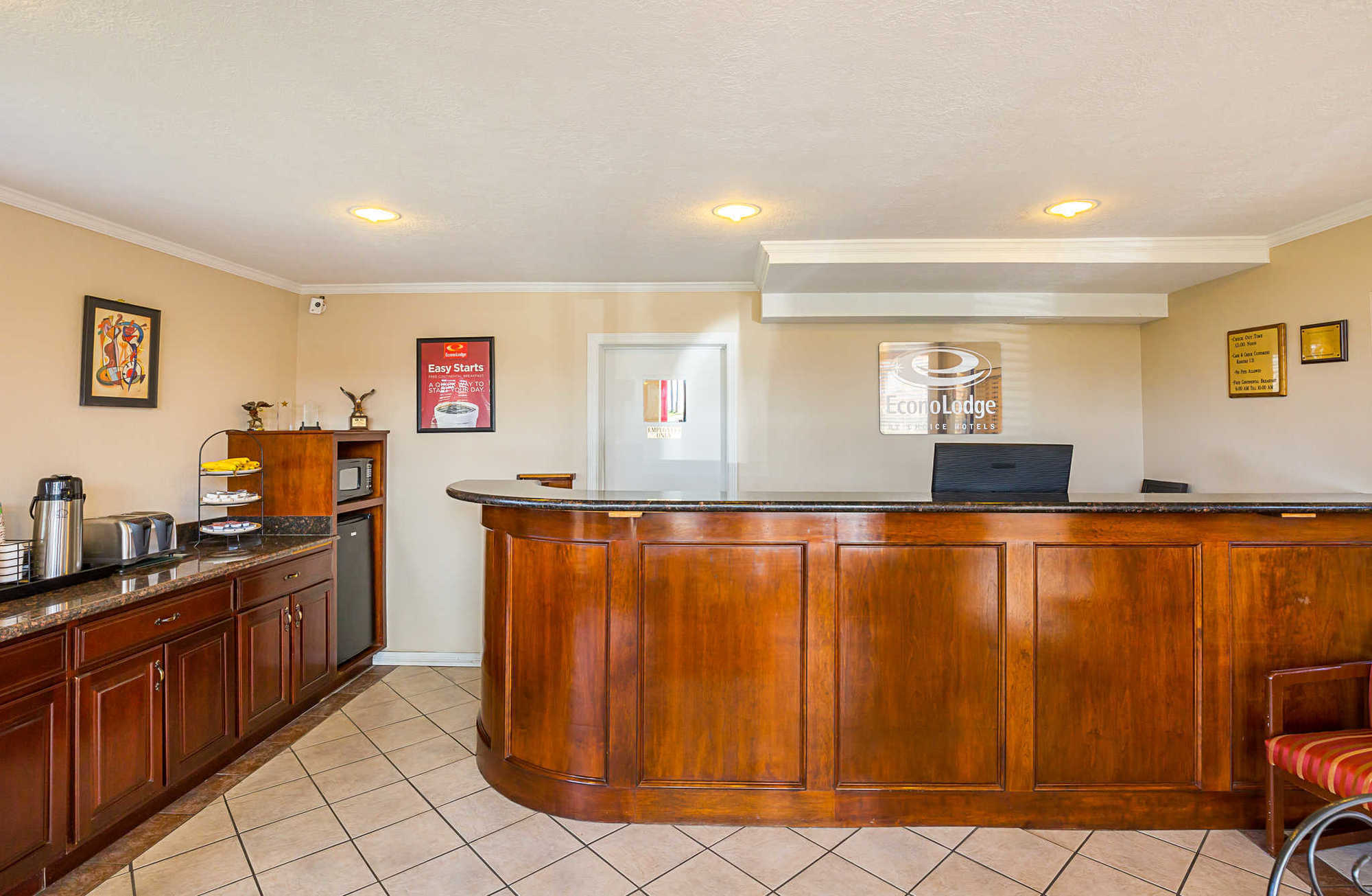 Econo Lodge Huntsville- University Area Intérieur photo